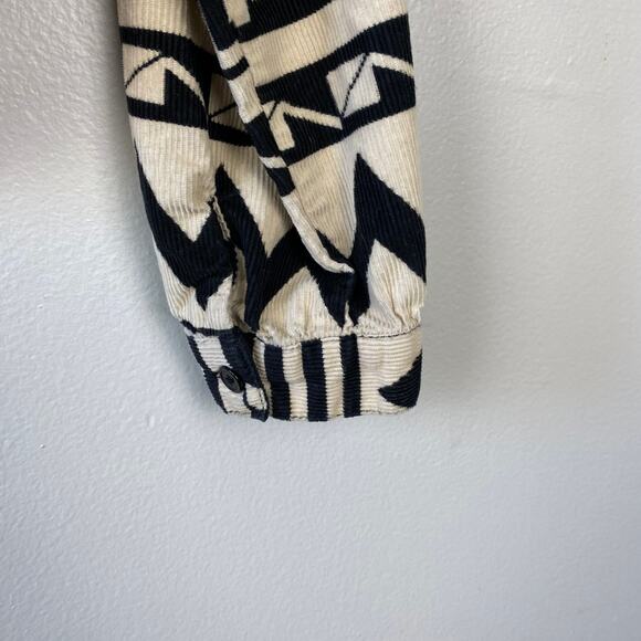 Urban‎ Outfitters Tripped Up Button Up Shirt Mushroom Frayed Hem Festival Large - Picture 9 of 12